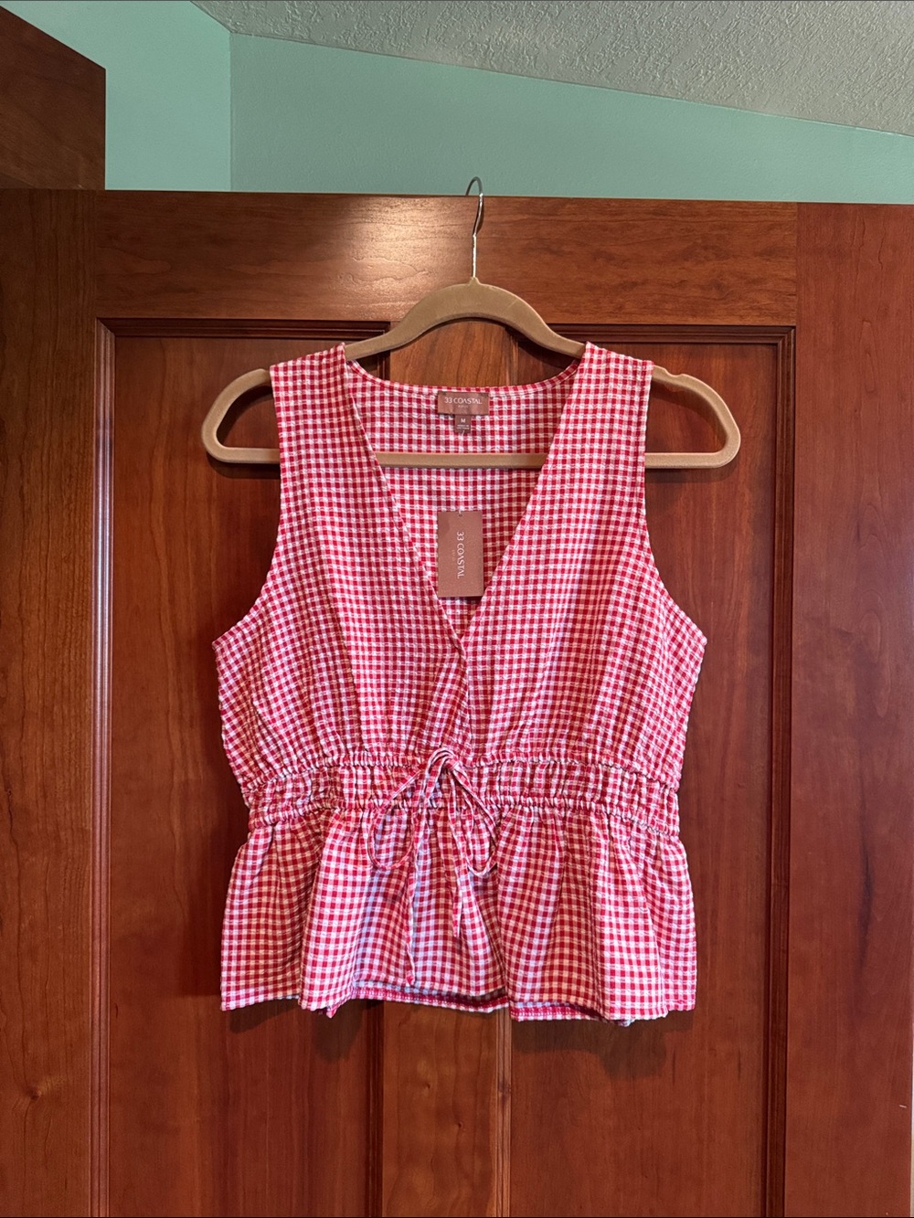Buckle Red Gingham V-Neck Drawstring Peplum Camisole